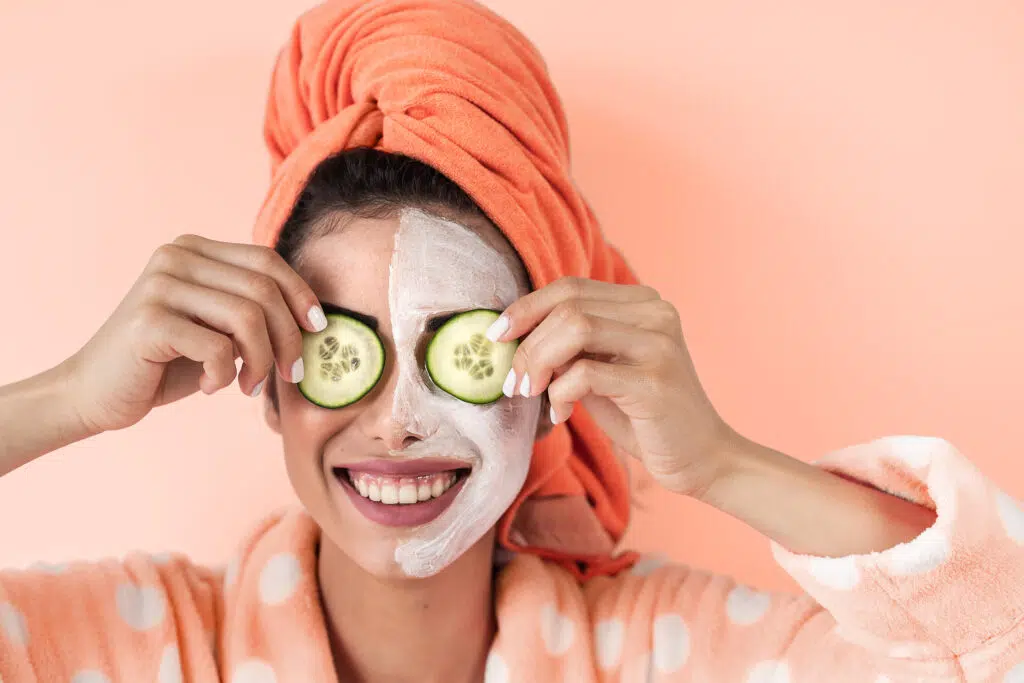 How to nurture your skin (+ 3 DIY facemasks!)